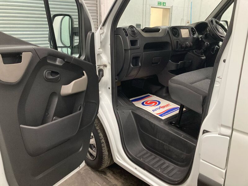 VAUXHALL MOVANO
