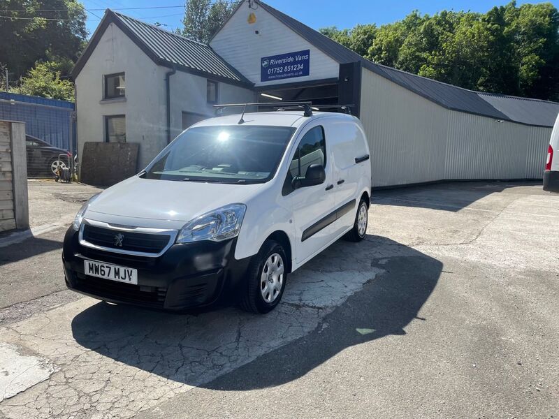 PEUGEOT PARTNER
