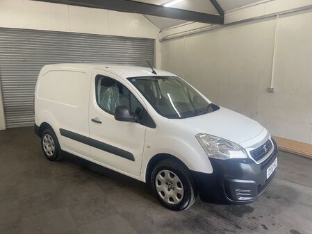 PEUGEOT PARTNER HDI PROFESSIONAL 850 NO VAT