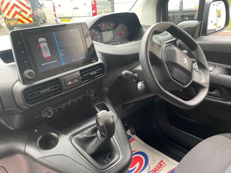 PEUGEOT PARTNER