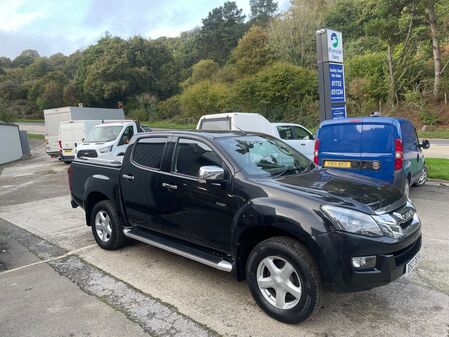 ISUZU D-MAX TD YUKON DCB